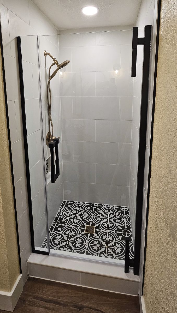 Tiled Shower with Patterned Pan